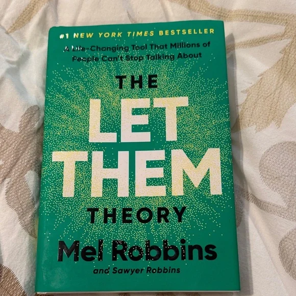 The Let Them Theory Book — Green Cover - Picture 1 of 2